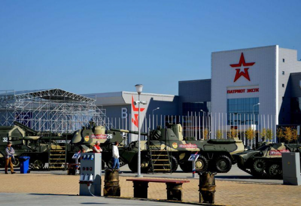ТОП-25 идей куда поехать с детьми: за границу, в России, на море, летом